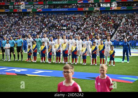 FRANCOFORTE SUL MENO, GERMANIA - 17 GIUGNO: La squadra slovcakia si schiera durante la partita a gironi di UEFA EURO 2024 tra Belgio e Slovacchia a Francoforte Foto Stock