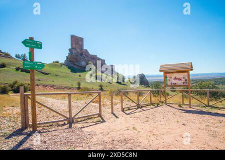 Zafra castello. Campillo de Dueñas, provincia di Guadalajara, Castilla La Mancha, in Spagna. Foto Stock