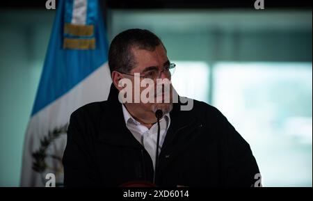 Città del Guatemala, città del Guatemala, Guatemala. 20 giugno 2024. Il Presidente BERNARDO AREVALO interviene su diversi argomenti, tra cui la nomina del nuovo Direttore dell'Aeronautica civile e la visita del presidente dell'Honduras, XIOMARA CASTRO. (Immagine di credito: © Fernando Chuy/ZUMA Press Wire) SOLO PER USO EDITORIALE! Non per USO commerciale! Foto Stock