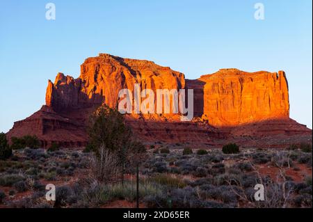 Rocce al tramonto; Monument Valley; Utah; Stati Uniti Foto Stock