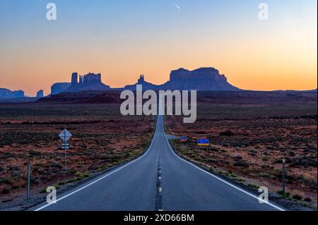 Forrest Gump Point al tramonto; Monument Valley; Utah; USA Foto Stock