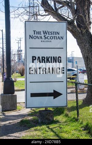 Il cartello d'ingresso del parcheggio Westin Nova Scotian presso il quartiere del porto di Halifax, nuova Scozia, Canada Foto Stock