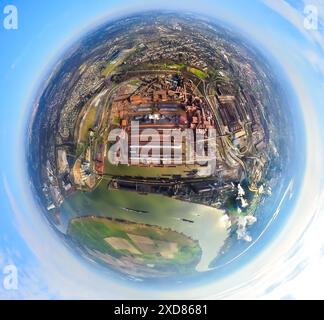 Vista aerea, acciaierie ThyssenKrupp Steel Europe sul fiume Reno, porto della fabbrica di Schwelgern, globo terrestre, immagine fisheye, immagine a 360 gradi, piccolo wo Foto Stock