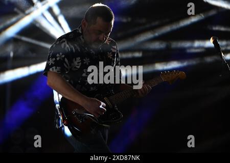 Roma, Italia. 20 giugno 2024. Ross Godfrey si esibisce durante il Concerto Morcheeba al Tempio di Venere, Parco Archeologico del Colosseo a Roma, il 20 giugno 2024. (Foto di Domenico Cippitelli/NurPhoto) credito: NurPhoto SRL/Alamy Live News Foto Stock