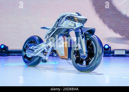 Concept bike Yamaha MOTOROiD2 in mostra al Bangkok International Motor Show 45. Thailand, Bangkok, 07 aprile 2024. Foto Stock
