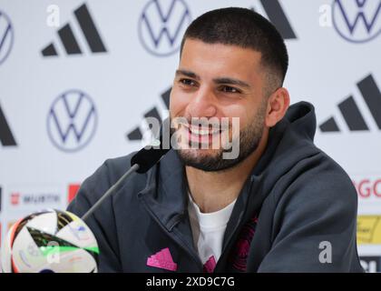 Herzogenaurach, Germania. 21 giugno 2024. Calcio: Campionato europeo, nazionale, conferenza stampa, Deniz Undav tedesco parla a una conferenza stampa. Credito: Christian Charisius/dpa/Alamy Live News Foto Stock