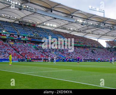 Uebersicht im Stadion, UEFA EURO 2024 - gruppo A, Germania vs Ungheria, Arena Stoccarda AM 19. Giugno 2024 a Stoccarda, Germania. Foto von Silas Schueller/DeFodi Images Vista interna generale dello stadio, UEFA EURO 2024 - gruppo A, Germania vs Ungheria, Arena Stoccarda il 19 giugno 2024 a Stoccarda, Germania. Foto di Silas Schueller/DeFodi immagini Defodi-738 738 GERHUN 20240619 748 *** Uebersicht im Stadion, UEFA EURO 2024 gruppo A, Germania vs Ungheria, Arena Stoccarda am 19 giugno 2024 a Stoccarda, Germania foto di Silas Schueller DeFodi immagini Vista generale interna dello stadio, UEFA EURO 2024 G Foto Stock