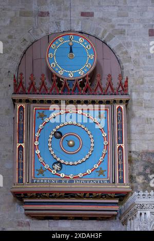 Vista interna, Orologio astronomico, Cattedrale di Exeter, Exeter, Inghilterra, gran Bretagna Foto Stock