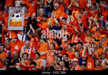 LIPSIA - tifosi olandesi prima della partita UEFA EURO 2024 del gruppo D tra Paesi Bassi e Francia allo Stadio di Lipsia il 21 giugno 2024 a Lipsia, Germania. ANP KOEN VAN WEEL Foto Stock