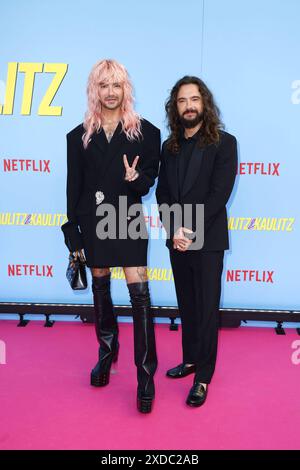 Bill Kaulitz und Tom Kaulitz bei der Premiere der Kaulitz & Kaulitz Netflix Realityserie AM 21.06.2024 a Berlin Kaulitz & Kaulitz Realityserie feiert Premiere a Berlino *** Bill Kaulitz e Tom Kaulitz alla prima del Kaulitz Kaulitz Netflix reality series il 21 06 2024 a Berlino Kaulitz Kaulitz reality series debutta a Berlino Foto Stock