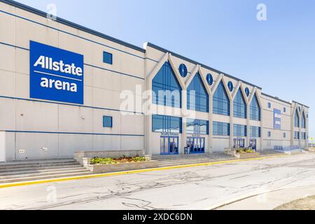 L'Allstate Arena è una struttura polivalente situata nei sobborghi di Chicago, con una capienza di 18.500 persone e sede della squadra di hockey dei Chicago Wolves. Foto Stock