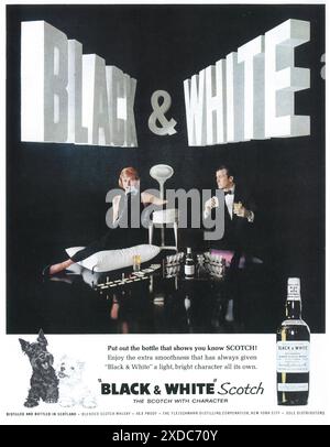 1961 pubblicità Black & White Scotch Foto Stock