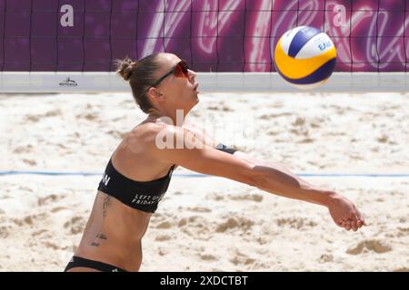 21 giugno 2024, Tlaxcala, Ciudad de Mexico, Messico: Sophie Bukovec #2 del Team Canada gareggia contro il Team Grenade durante la partita femminile di Norceca 2024 Beach Volley Olympic Qualification Tournament . Il Canada batte Granada 2 set a 0. Il 21 giugno 2024 a Tlaxcala, Messico. (Credit Image: © Essene Hernandez/eyepix via ZUMA Press Wire) SOLO PER USO EDITORIALE! Non per USO commerciale! Foto Stock