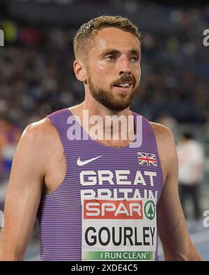 Neil Gourley, Gran Bretagna, gareggia nella finale maschile dei 1500 m ai Campionati europei di atletica leggera, Stadio Olimpico, Roma, Italia - 12 giugno 202 Foto Stock