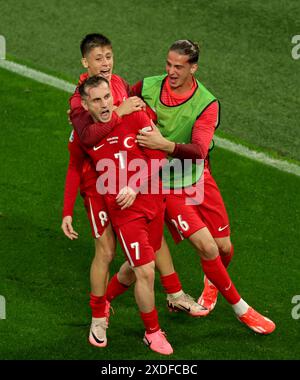 Kerem AktŸrkoglu del Turkiye jubelt Ÿber sein drittes Tor fŸr Seine Mannschaft UEFA EURO 2024 partita a gironi tra Turkiye e Georgia alla Dortmund Football Arena il 18 giugno 2024 a Dortmund, Germania. Vorrundenspiel TŸrkei vs Georgien Copyright by : sampics Photographie Bierbaumstrasse 6 81243 MŸnchen TEL.: ++49/89/82908620 , FAX : ++49/89/82908621 , e-mail : sampics@t-online.de Bankverbindung : Hypovereinsbank MŸnchen Konto : 1640175229 , BLZ 70020270 IBAN : DE78700202701640175229 BIC : HYVEDEMMXXX Weitere motive Motive Aldiedermotive / www.augenklick.de© Foto Stock