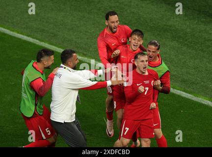 Kerem AktŸrkoglu del Turkiye jubelt Ÿber sein drittes Tor fŸr Seine Mannschaft UEFA EURO 2024 partita a gironi tra Turkiye e Georgia alla Dortmund Football Arena il 18 giugno 2024 a Dortmund, Germania. Vorrundenspiel TŸrkei vs Georgien Copyright by : sampics Photographie Bierbaumstrasse 6 81243 MŸnchen TEL.: ++49/89/82908620 , FAX : ++49/89/82908621 , e-mail : sampics@t-online.de Bankverbindung : Hypovereinsbank MŸnchen Konto : 1640175229 , BLZ 70020270 IBAN : DE78700202701640175229 BIC : HYVEDEMMXXX Weitere motive Motive Aldiedermotive / www.augenklick.de© Foto Stock