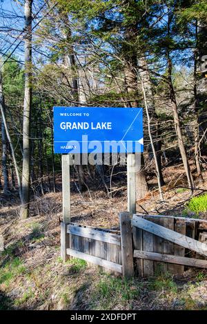 Benvenuto al cartello Grand Lake sulla NS 2 in nuova Scozia, Canada Foto Stock