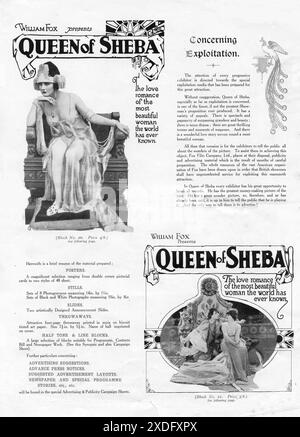 Una pagina del libro di stampa britannico originale per The Lost Silent Film LA REGINA DI SHEBA 1921 con BETTY BLYTHE nel ruolo del regista J. GORDON EDWARDS Story VIRGINIA TRACY Betty Blythe's Costumes disegnato da MARGARET WHISTLER produttore WILLIAM Fox Film Corporation Foto Stock