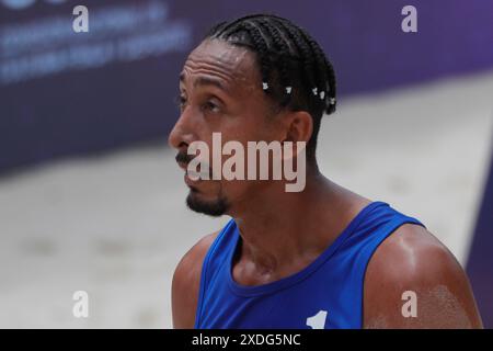 Tlaxcala, Ciudad de Mexico, Messico. 22 giugno 2024. Andy Leonardo Blanco #1 del Team Guatemala gareggia contro il Team Trinidad e Tobago durante la partita maschile di Norceca 2024 Beach Volley Olympic Qualification Tournament . Guatemala sconfitte del Team Trinidad e Tobago 2 a 0. (Credit Image: © Essene Hernandez/eyepix via ZUMA Press Wire) SOLO PER USO EDITORIALE! Non per USO commerciale! Foto Stock