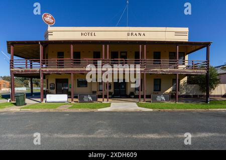 Urana, nuovo Galles del Sud Australia - 22 giugno 2024: Lo storico pub di campagna, Hotel Urana Foto Stock