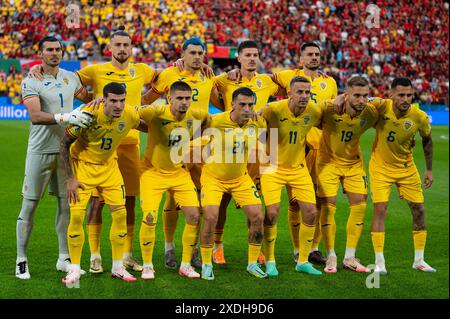 Colonia, Germania. 22 giugno 2024. Florin Nita (Romania)Radu Dragusin (Romania)Andrei Ratiu (Romania)Dennis Man (Romania)Andrei Burca (Romania)Valentin Mihaila (Romania)Razvan Marin (Romania)Nicolae Stanciu (Romania)Nicusor Bancu (Romania)Denis Dragus (Romania)Marius Marin (Romania)Team (Romania) durante la partita UEFA Euro Germany 2024 tra il Belgio 2-0 Romania) allo Stadio di Colonia il 22 giugno 2024. Crediti: Maurizio Borsari/AFLO/Alamy Live News Foto Stock