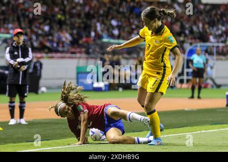 Abigail Sancho della Costa Rica e Bryleeh Henry dell'Australia durante la partita della Coppa del mondo femminile FIFA U-20 Costa Rica contro l'Australia il 1° agosto Foto Stock