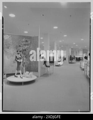 Lord & Taylor, azienda a Washington D.C. da esporre. Collezione Gottscho-Schleisner Foto Stock