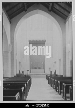 Church of the Epiphany, E. 74th St. E York Ave., New York City. Dettaglio del canale. Collezione Gottscho-Schleisner Foto Stock