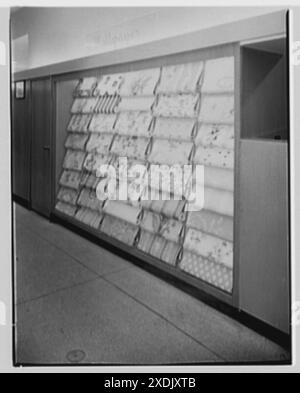 Macy's, affari in Giamaica, New York. Sfondo. Collezione Gottscho-Schleisner Foto Stock