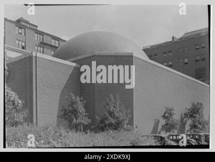 Hayden Planetarium, New York. Dettagli spigolo. Collezione Gottscho-Schleisner Foto Stock