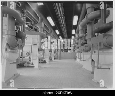 Aeroporto internazionale di Idlewild. Centrale elettrica, interno. Collezione Gottscho-Schleisner Foto Stock