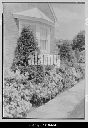 Frederick C. Stutzmann, residenza al 224-39 di Jamaica Ave., Queens Village, New York. Finestra della baia. Collezione Gottscho-Schleisner Foto Stock