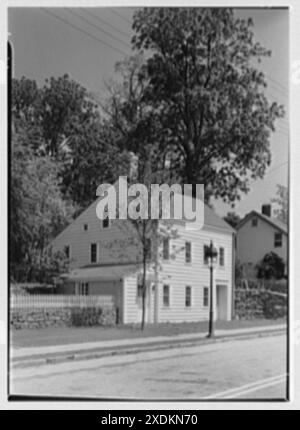 Stony Brook, Long Island. Casa di sale bianco. Collezione Gottscho-Schleisner Foto Stock