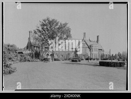 Robert Law Jr., residenza a Portchester, New York. Vista generale da nord-ovest. Collezione Gottscho-Schleisner Foto Stock