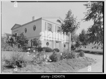 Louie M. Anderson, residenza a Mahopac, New York. Facciate ovest e nord. Collezione Gottscho-Schleisner Foto Stock