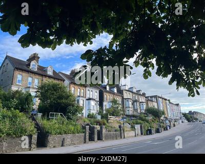 Dover, Regno Unito. 14 giugno 2024. Una strada a dover credito: Julia Kilian/dpa/Alamy Live News Foto Stock