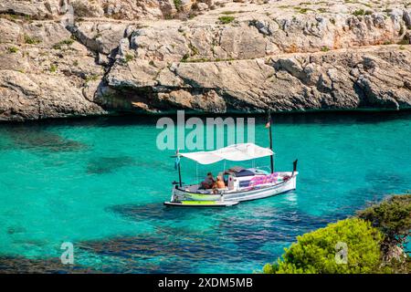 Spiaggia di Caló des Marmols, Santany, Maiorca, Isole Baleari, Spagna. Foto Stock