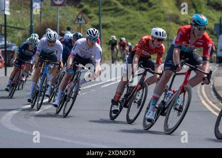 Mens Peloton durante i Campionati nazionali britannici di ciclismo su strada a Saltburn by the Sea, Cleveland, Inghilterra, domenica 23 giugno 2024. (Fig.: Trevor Wilkinson | notizie mi) Foto Stock