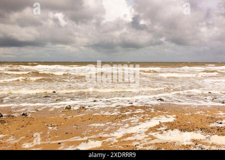 West Runton Beach, tra Cromer e Sheringham, Norfolk, Regno Unito Foto Stock