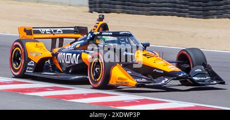 23 giugno 2024 Monterey, CA, U.S.A. Arrow McLaren SP driver Pato o'Ward del Messico (5) uscendo dalla curva 11 durante il Firestone Grand Prix di Monterey IndyCar warm up al WeatherTech Raceway Laguna Seca Monterey, CA Thurman James/CSM Foto Stock