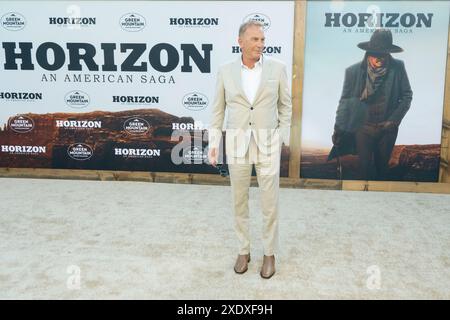 24 giugno 2024, Westwood, California, USA: Kevin Costner partecipa alla prima americana di ''Horizon: An American Saga - Chapter 1. (Credit Image: © Billy Bennight/ZUMA Press Wire) SOLO PER USO EDITORIALE! Non per USO commerciale! Foto Stock