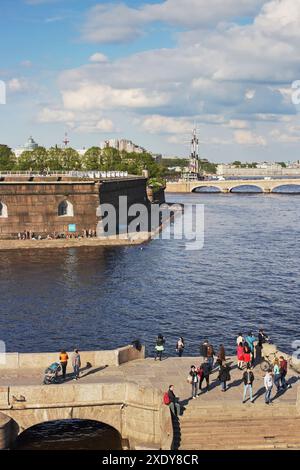 Vista dall'alto su Neva in St Pietroburgo, Russia Foto Stock