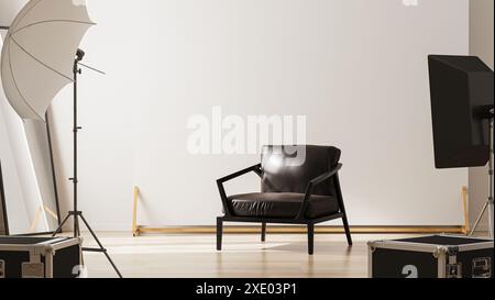Interno di un moderno studio fotografico con attrezzature professionali per l'illuminazione Foto Stock