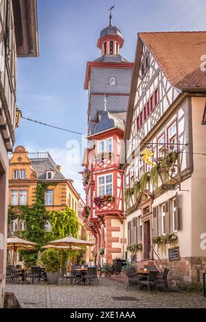 Geografia / viaggi, Germania, Assia, Hhistoric Half-Timbered Buildings nel centro storico di Heppenheim, ULTERIORI-DIRITTI-CLEARANCE-INFO-NOT-AVAILABLE Foto Stock