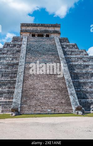 Tempio di Kukulcan a Chichen Itza Foto Stock