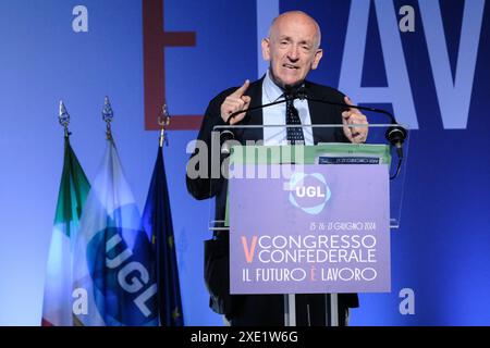 Roma, Italia. 25 giugno 2024. Il sottosegretario alla giustizia Francesco Paolo Sisto in occasione del 5 congresso confederale UGL, a Roma, Marted&#xec; 25 giugno 2024 (foto Mauro Scrobogna/LaPresse) Sottosegretario alla giustizia Francesco Paolo Sisto in occasione del 5° congresso confederale UGL, a Roma, martedì giugno 25 2024 (foto di Mauro Scrobogna/LaPresse) credito: LaPresse/Alamy Live News Foto Stock