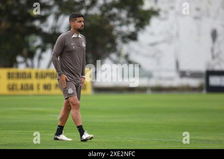 San Paolo, Brasile. 25 giugno 2024. SP - SAN PAOLO - 06/25/2024 - CORINTHIANS, ALLENAMENTO - CORINTHIANS allenatore Antonio Oliveira durante gli allenamenti allo stadio CT Joaquim grava. Foto: Reinaldo Campos/AGIF (foto di Reinaldo Campos/AGIF/Sipa USA) credito: SIPA USA/Alamy Live News Foto Stock