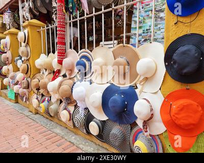 Colombia, Santa Marta, mostra di cappelli di paglia Foto Stock