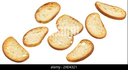 Cracker al forno, crostini di pane rotondi isolati su sfondo bianco Foto Stock