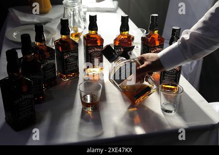 Tennessee whiskey, alcol, ubriachezza, percentuali, negativo, effetti collaterali, alcolismo, bere, droghe, gastronomia, Foto Stock